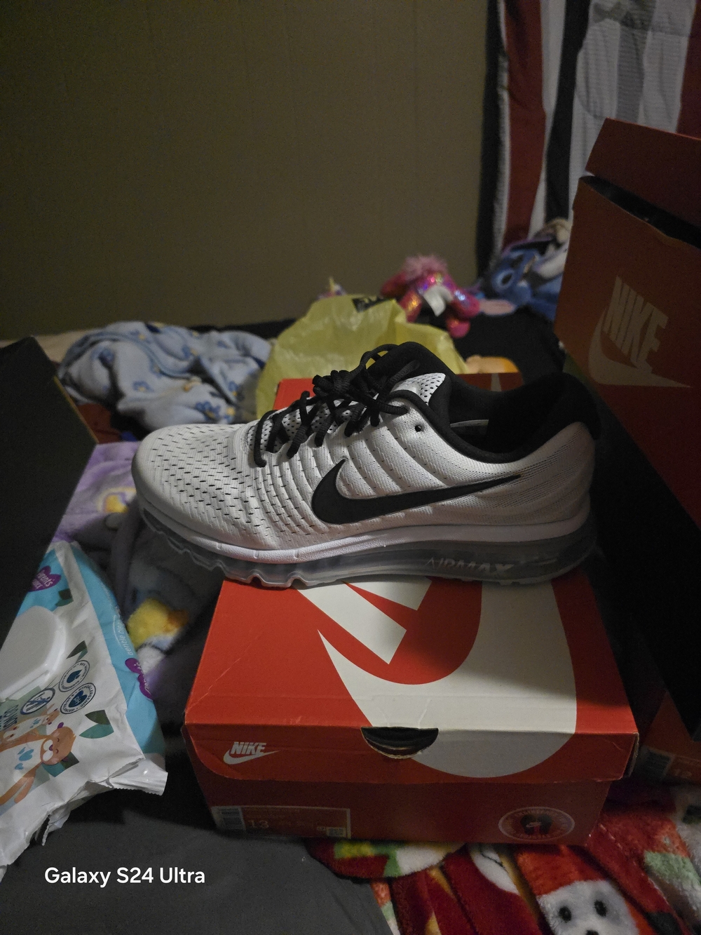 Nike Men’s White and Black Air Max Running Sneaker